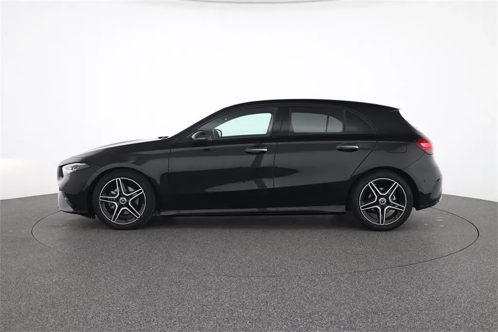 Mercedes-Benz A-Class 2025 photo 2