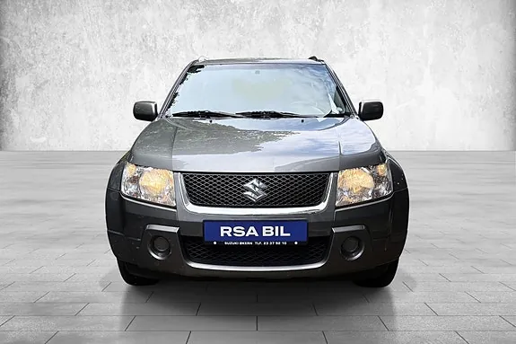 Suzuki Grand Vitara 2005 photo 2