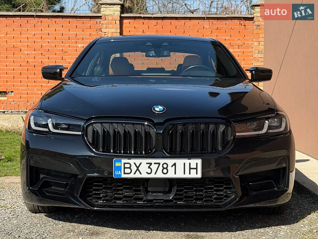 BMW 5 Series 2019 photo 3