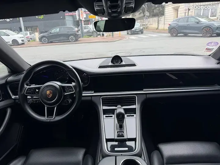 Porsche Panamera 2017 photo 3