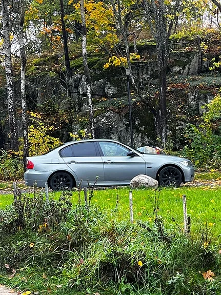 BMW 320I