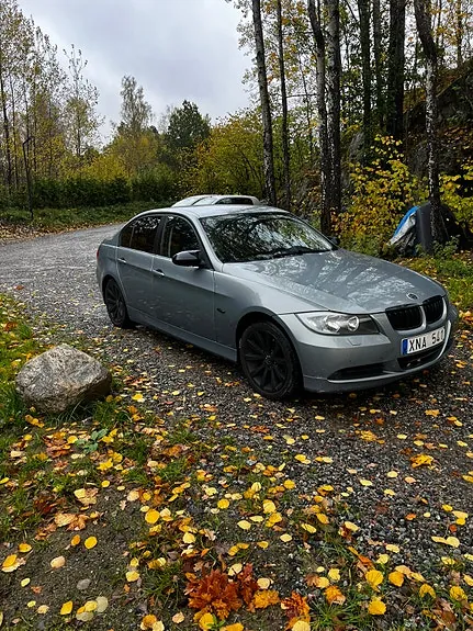 BMW 320I 2006 photo 3