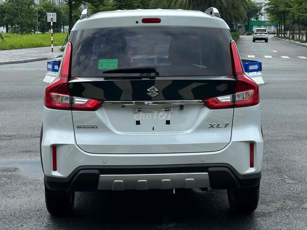 Suzuki Xl7 2023 photo 2