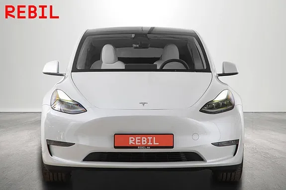Tesla Model Y 2023 photo 3