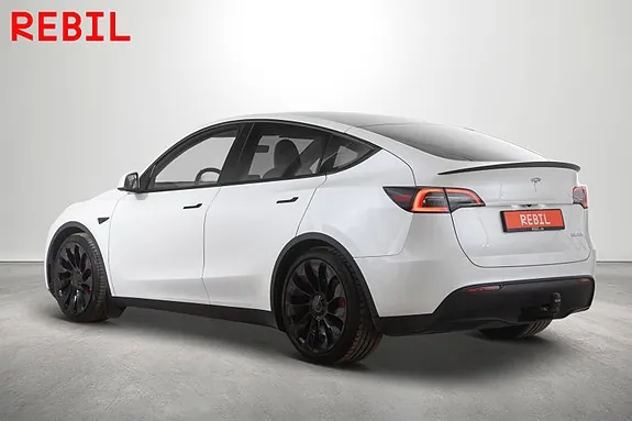 Tesla Model Y 2023 photo 5