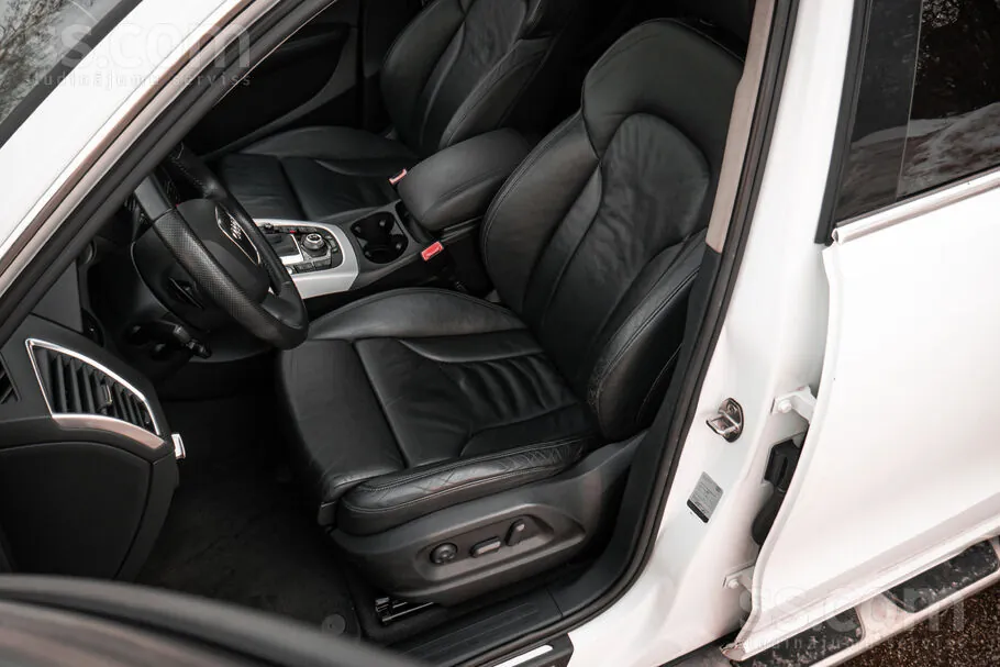 Audi Q5 2008 photo 5