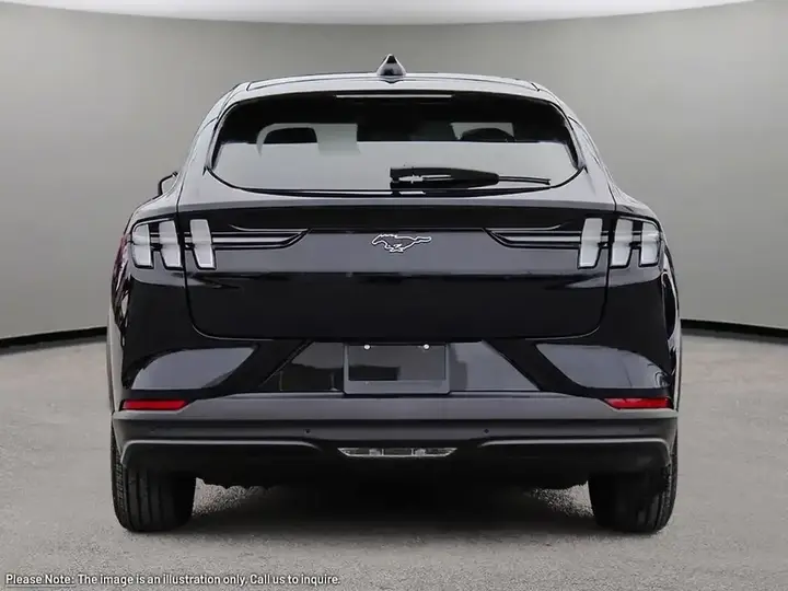 Ford Mustang Mach-E 2026 photo 5