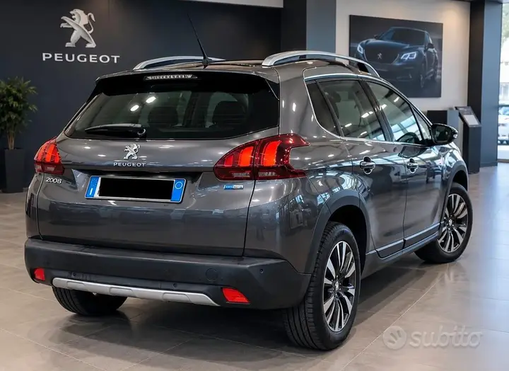 Peugeot 2008 2017 photo 2