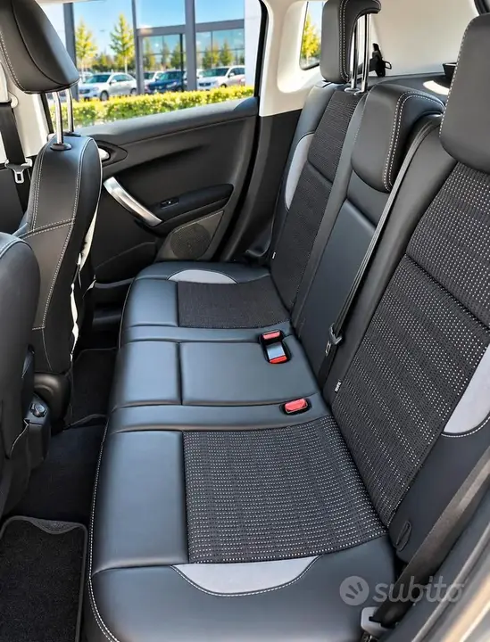 Peugeot 2008 2017 photo 4