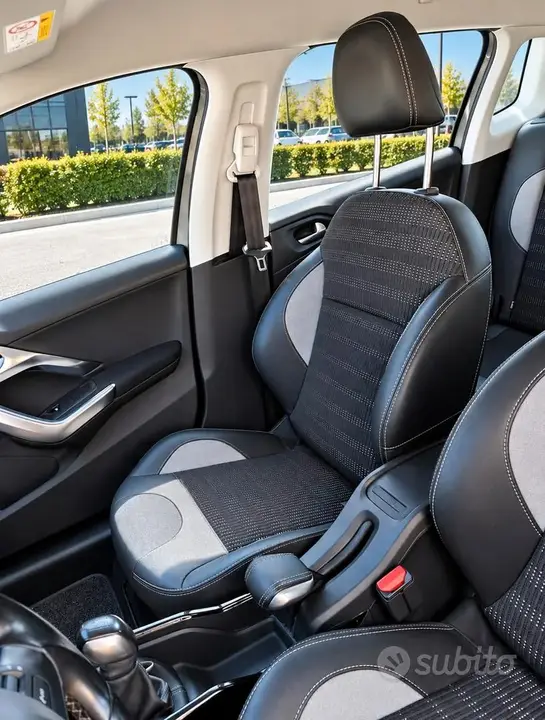 Peugeot 2008 2017 photo 3