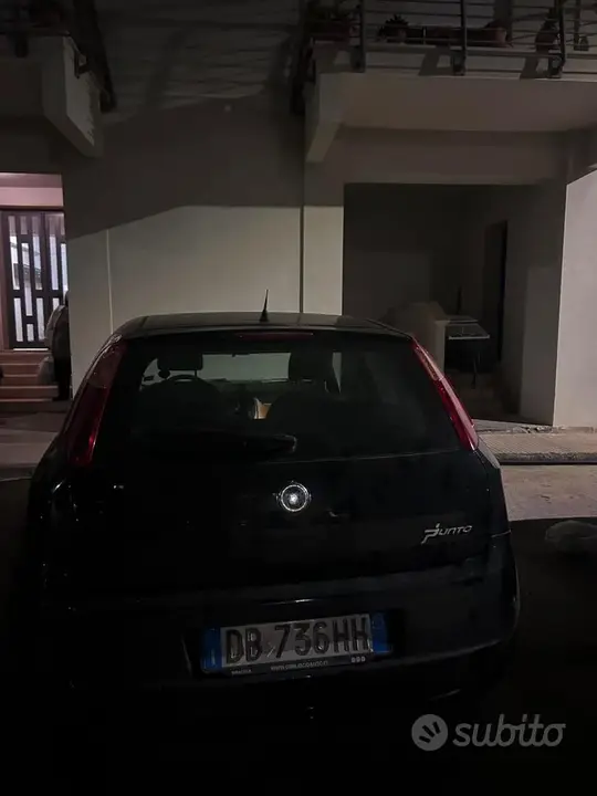 Fiat Grande Punto 2006 photo 3