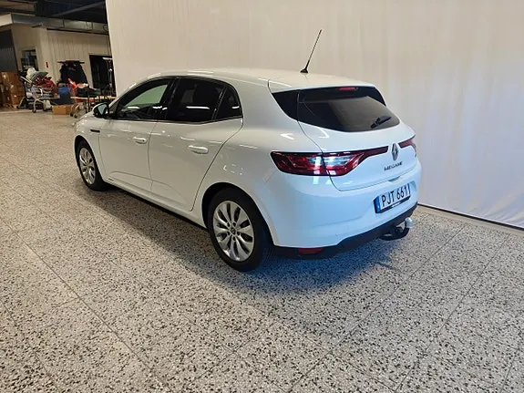 Renault Megane 2017 photo 3