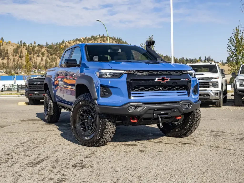 Chevrolet Colorado 2026 photo 2