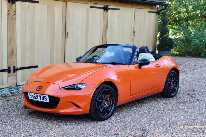 Mazda Mx-5 2019 photo 2
