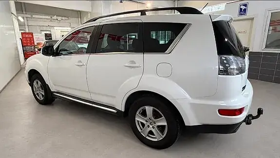 Mitsubishi Outlander 2011 photo 5