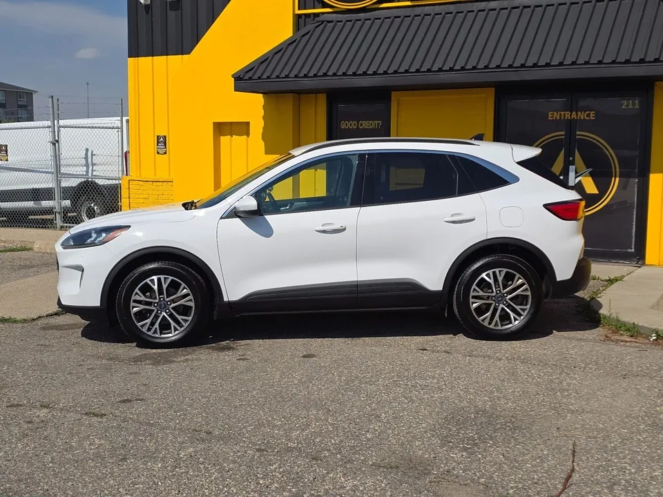 Ford Escape 2020 photo 2