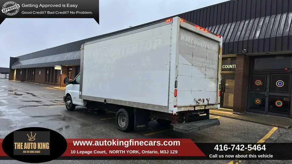GMC Savana 2015 photo 3