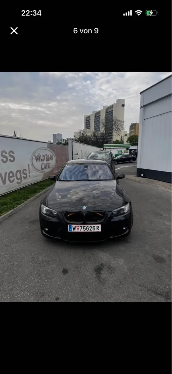 BMW 3 Series 2009 photo 2