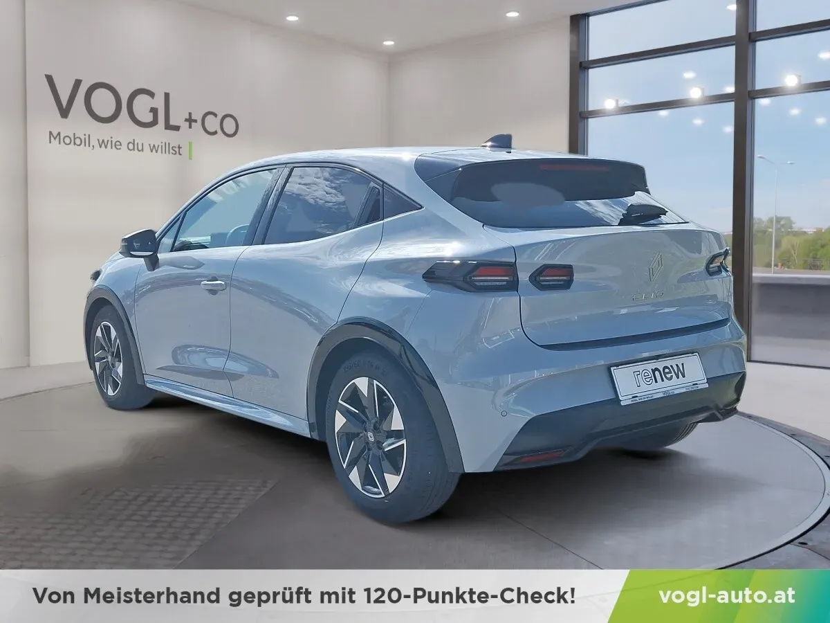 Renault Clio 2026 photo 3