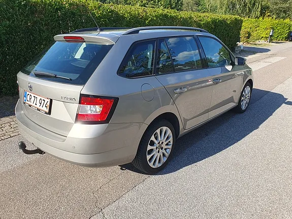 Skoda Fabia 2016 photo 5