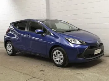 Toyota Aqua 2022 photo 2