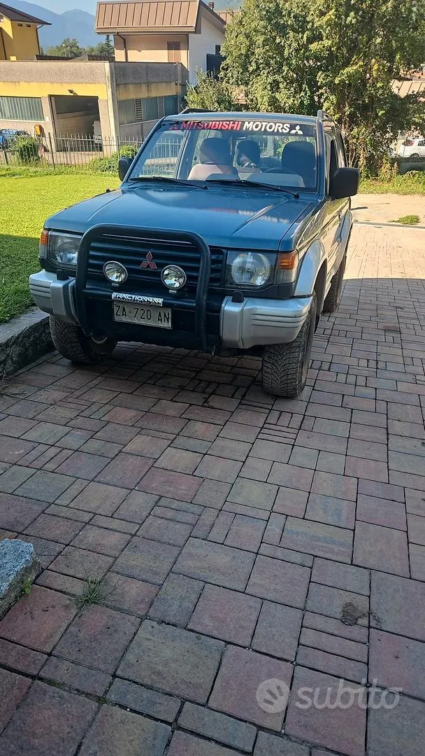 Mitsubishi Pajero 1995 photo 5