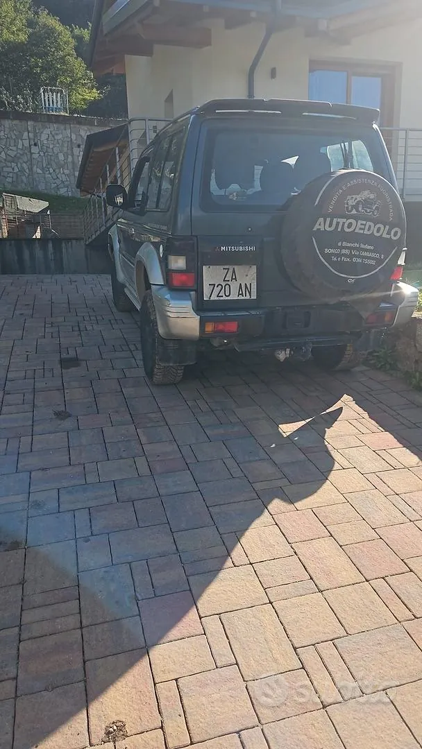 Mitsubishi Pajero 1995 photo 4