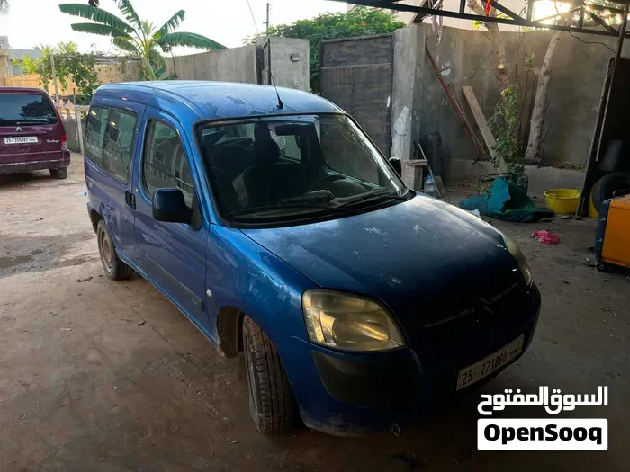 Citroen C-Zero 2008 photo 2