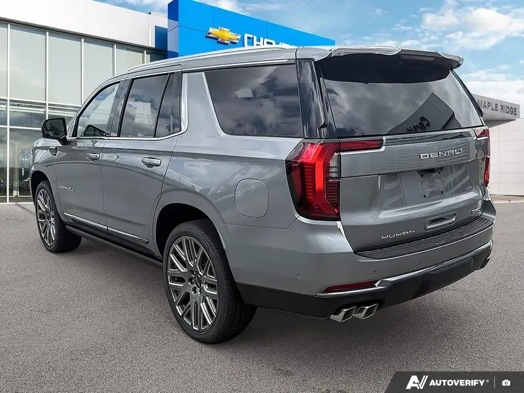 GMC Yukon 2026 photo 3