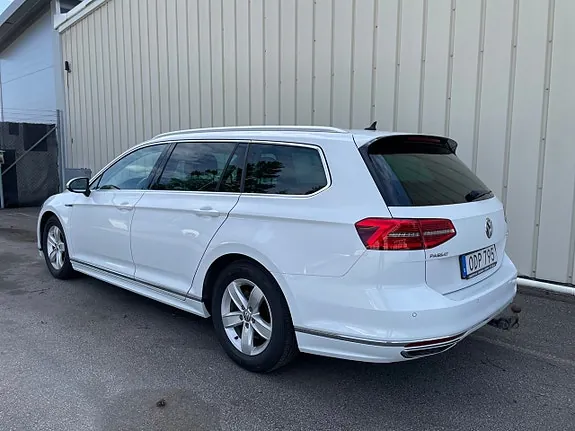Volkswagen Passat 2017 photo 3