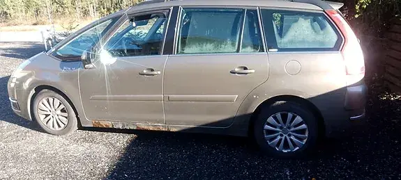Citroen Grand C4 Picasso 2009 photo 4