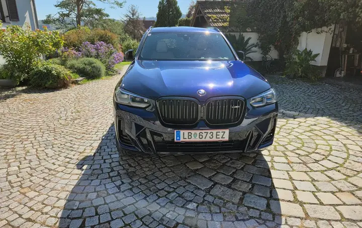 BMW X3 2021 photo 2