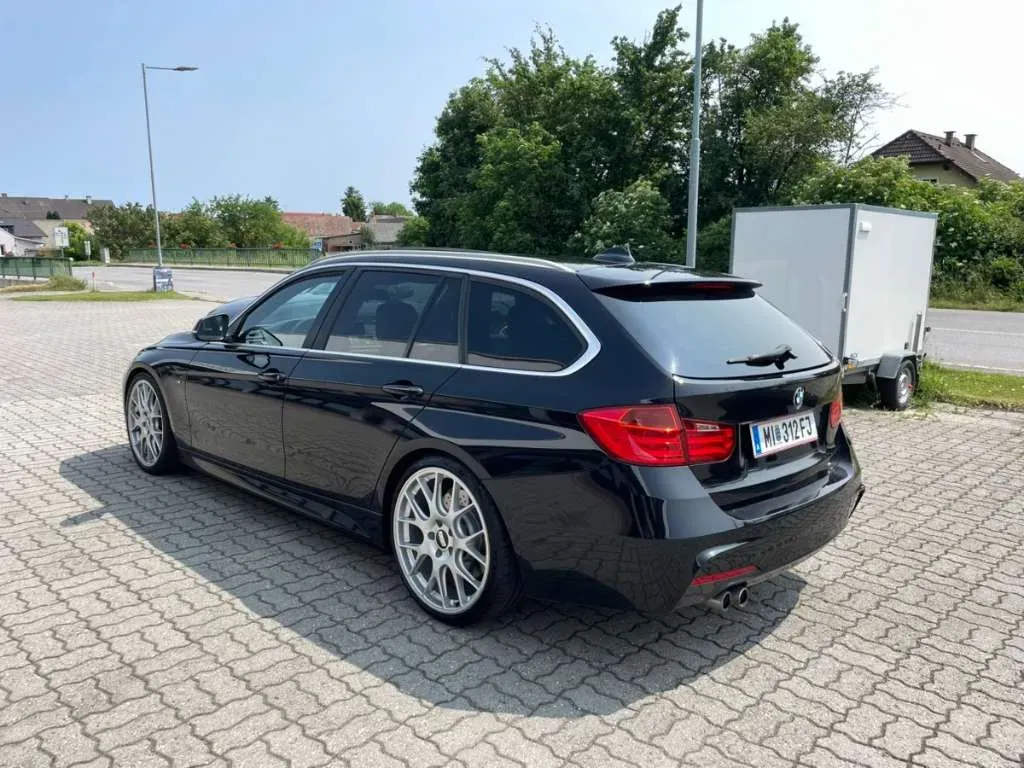 BMW 3 Series 2013 photo 2