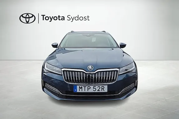 Skoda Superb 2020 photo 2