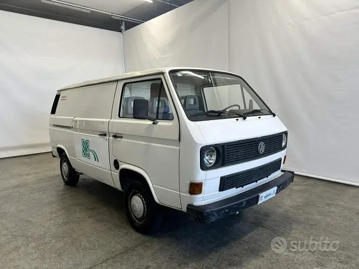Volkswagen Transporter 1989 photo 2