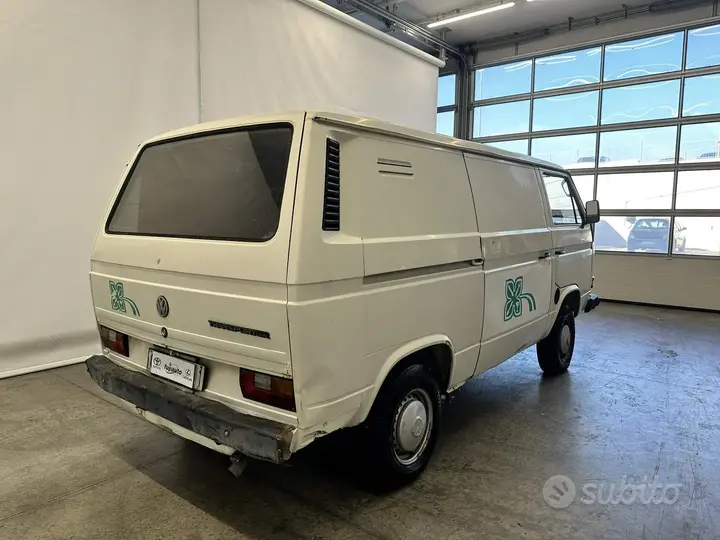 Volkswagen Transporter 1989 photo 4