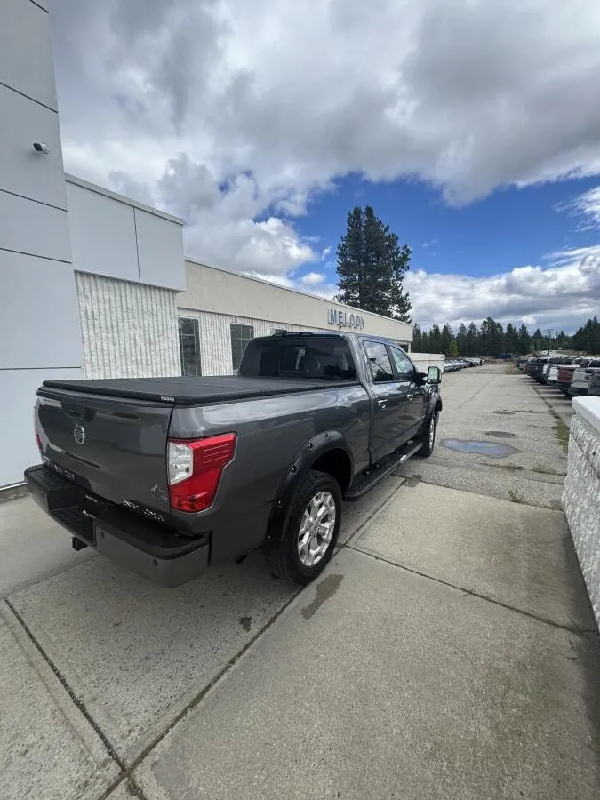 Nissan Titan Xd 2019 photo 3
