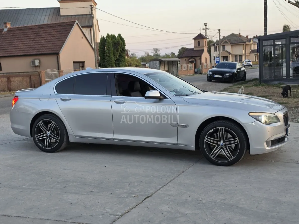BMW 730 2011 photo 5