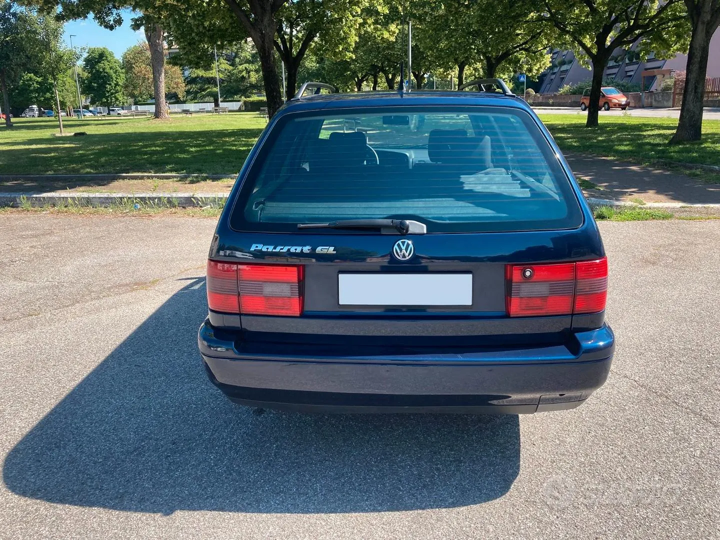 Volkswagen Passat 1996 photo 4