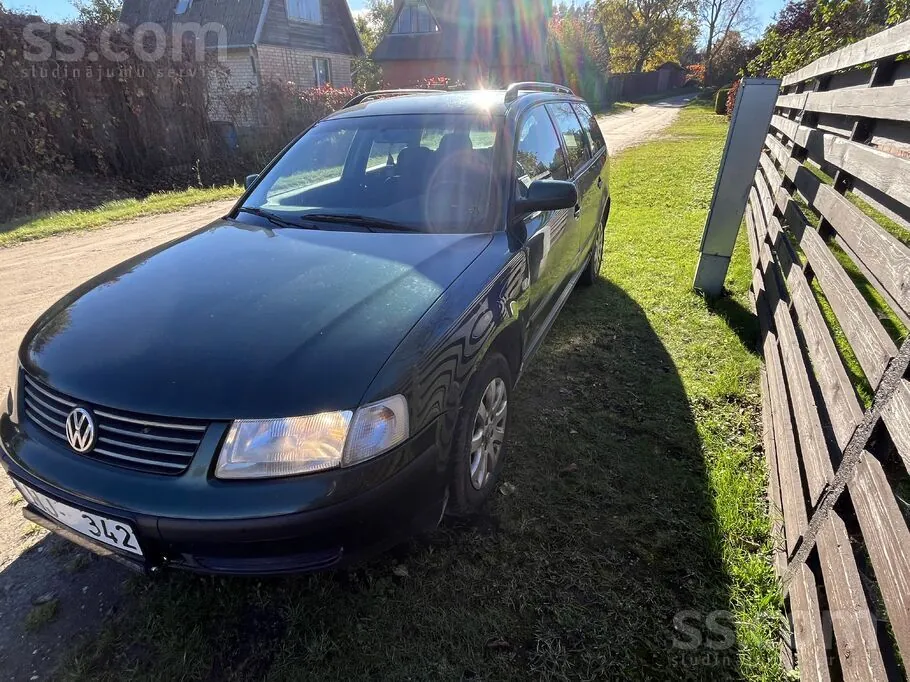Volkswagen Passat 1997 photo 2