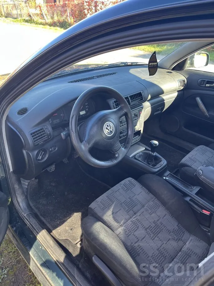 Volkswagen Passat 1997 photo 5
