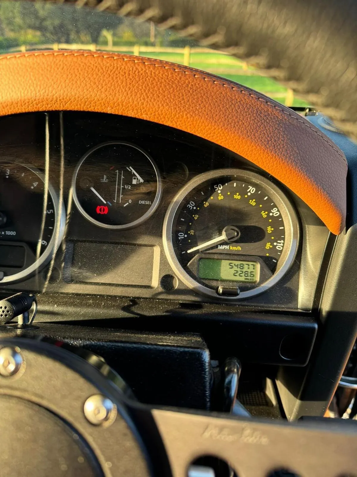 Land Rover Defender 90 2014 photo 4