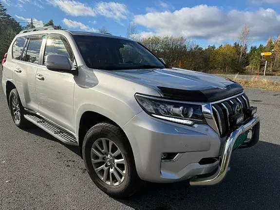 Toyota Land Cruiser 2019 photo 3