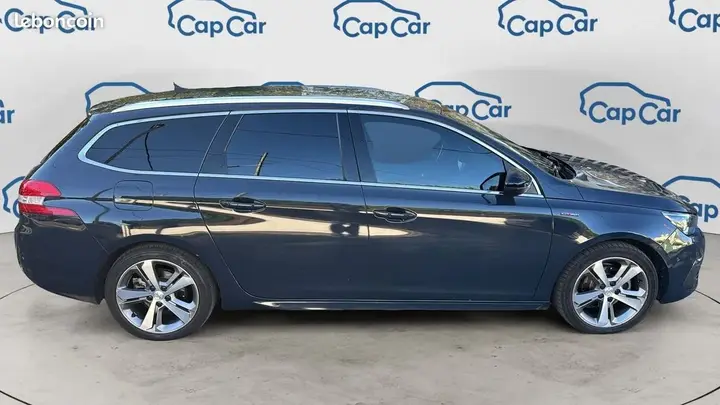 Peugeot 308 2019 photo 4