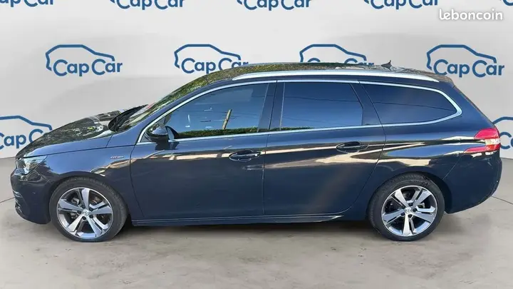 Peugeot 308 2019 photo 2