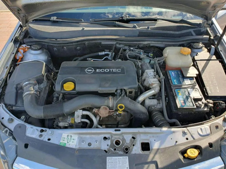 Opel Astra H Gtc