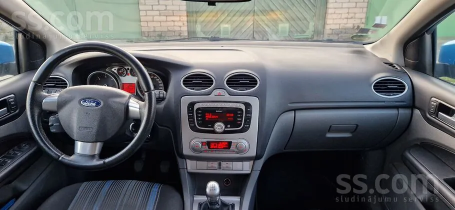 Ford Focus 2008 photo 3