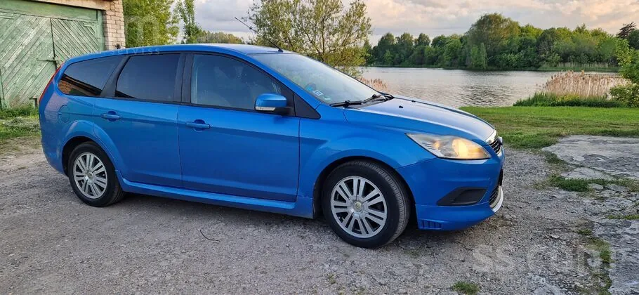 Ford Focus 2008 photo 2