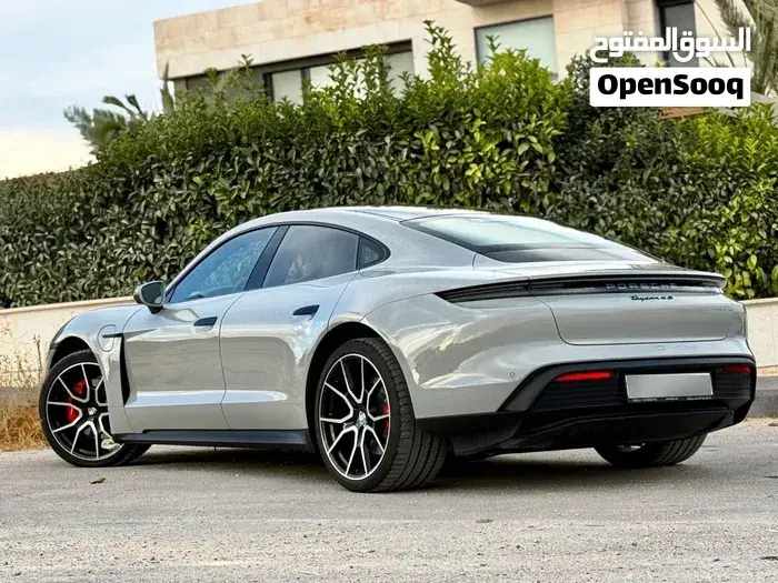 Porsche Taycan 2025 photo 3