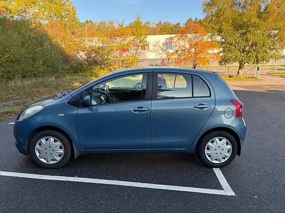 Toyota Yaris 2007 photo 4